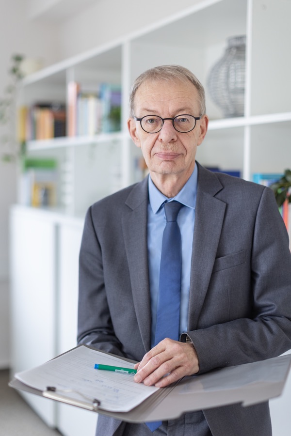 Prof. Dr. Dietmar Heubrock, Diplom-Psychologe und forensischer Sachverständiger.